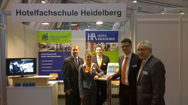 2014-02-02-Intergastra-Hofa-Stand-Gruppe